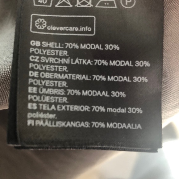 Divided coat - Picture 3 of 3